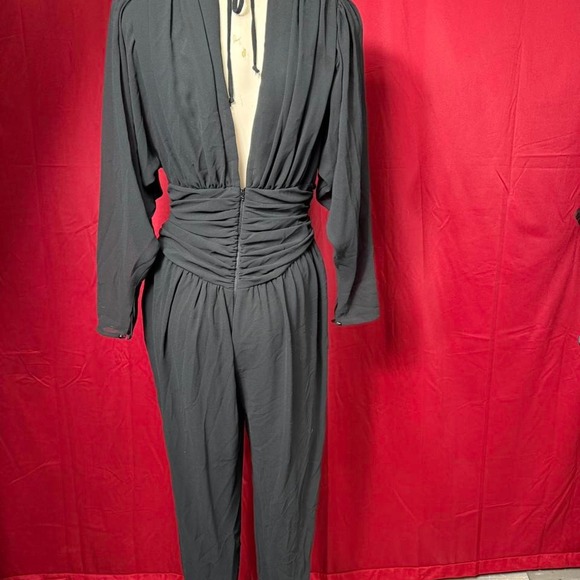 Vintage 80s black jumpsuit with sequin bust - Picture 5 of 6